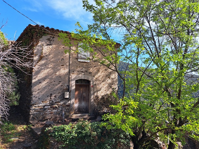 achat vente Maison de hameau ancienne a vendre  en pierre  Saint-Martial  GARD LANGUEDOC ROUSSILLON