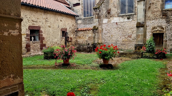 achat vente Ancien couvent a vendre  inscrit ISMH , dépendance  Aux confins de la Haute-Saône  et des Vosges HAUTE SAONE FRANCHE COMTE