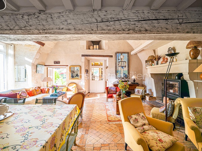 achat vente Prieuré a vendre  , dépendance, vivier, puits Saint-Vincent-Du-Lorouer ,  entre Tours et Le Mans, à 30 min circuit (Paris 2h30) SARTHE PAYS DE LA LOIRE