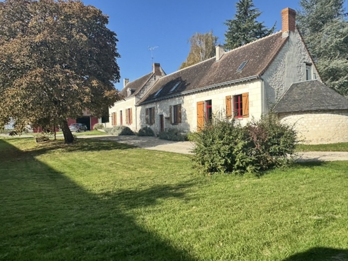 achat vente Ancienne fermette a vendre  restaurée , dépendances Loches , à 15 mn, au cœur environnement bucolique et préservé INDRE ET LOIRE CENTRE