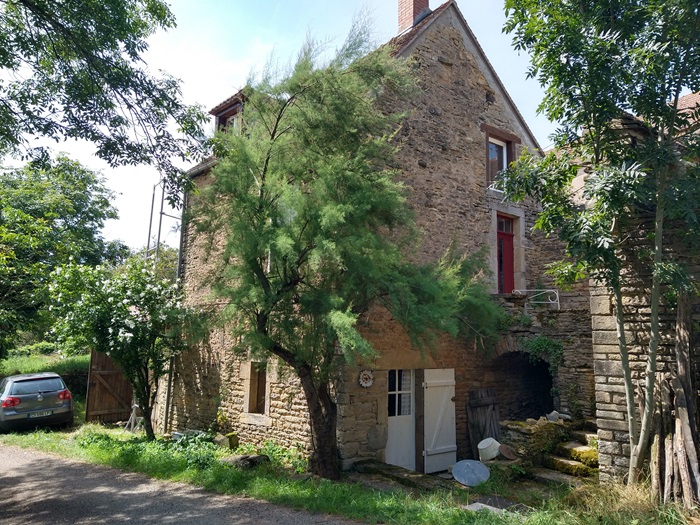 achat vente Demeure ancienne de caractère a vendre  à finir de restaurer , dépendance Montbard  et TGV à 30 mn, position dominante YONNE BOURGOGNE