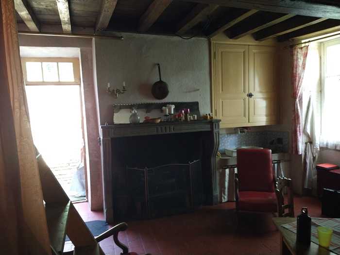 achat vente Demeure ancienne de caractère a vendre  à finir de restaurer , dépendance Montbard  et TGV à 30 mn, position dominante YONNE BOURGOGNE