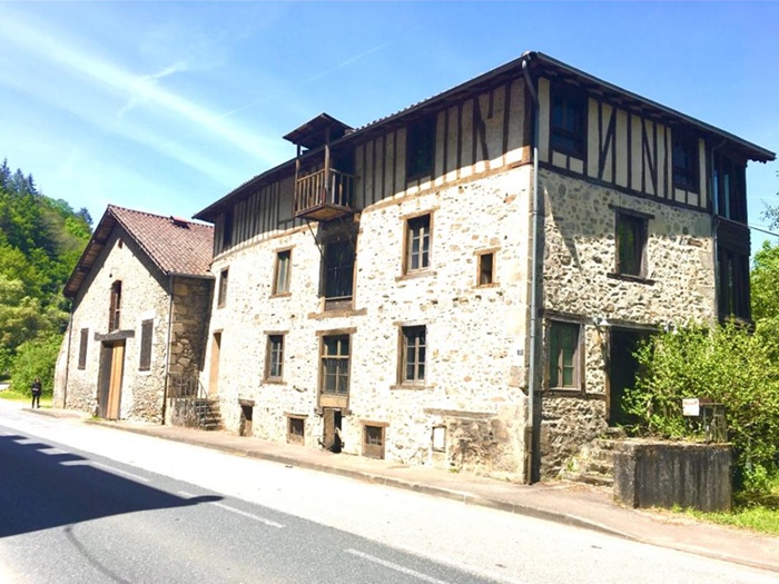 achat vente Moulin a vendre  , 4 moulins XIIème  Saint-Léonard-de-Noblat , à 20 mn Limoges, environnement calme, verdoyant HAUTE VIENNE LIMOUSIN