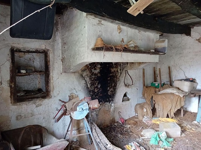 achat vente Ancienne Ferme a vendre  à restaurer , dépendances Caylus , à 10 mn, belle vue dégagée sur la campagne TARN ET GARONNE MIDI PYRENEES