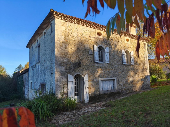 achat vente Demeure de Caractère a vendre  , dépendances Vergt , en campagne, au calme DORDOGNE AQUITAINE