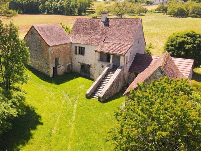 achat vente Hameau a vendre  de maisons anciennes en pierre , dépendances, four à pain Saint-Germain-des-Prés ,  dans la campagne au calme DORDOGNE AQUITAINE
