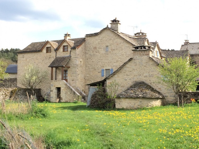 demeures-anciennes-de-caract-re-vendre-chateaux-pour-tous-rustique