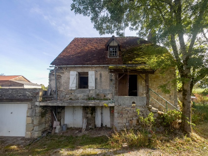 achat vente Maison ancienne a vendre  en pierre  Lacapelle Marival , à 5 mn LOT MIDI PYRENEES