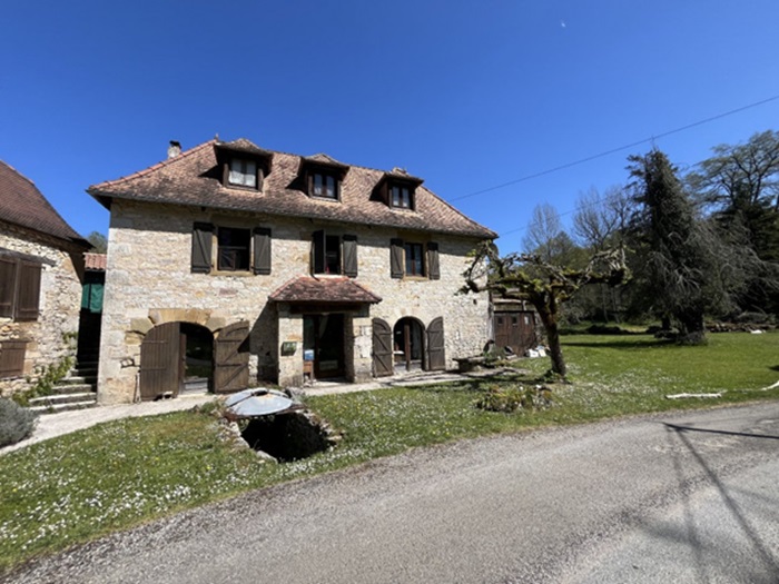 achat vente Ancien Moulin a vendre  restauré , dépendance, piscine Chapelle-aux-Saints , au calme absolu CORREZE LIMOUSIN